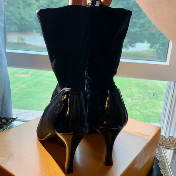 Nature Breeze Booties - Picture 4 of 11